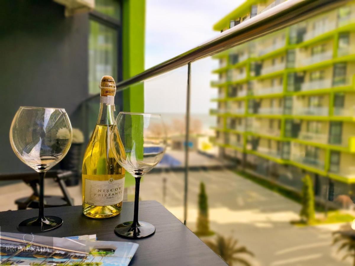 Visum Aparthotel Pool & Spa Mamaia Nord Năvodari Exterior foto